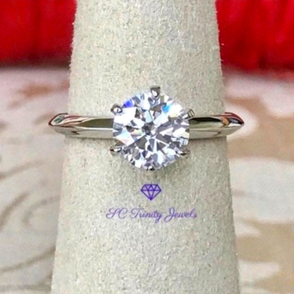 1.5 Carat Moissanite Ring - Picture 2 of 9